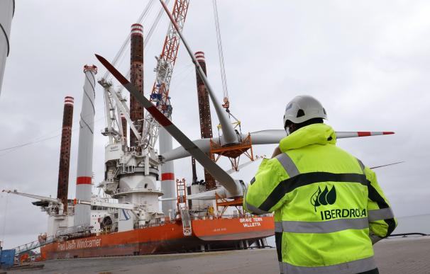Iberdrola lidera un proyecto europeo para reducir los costes en los parques eólicos marinos