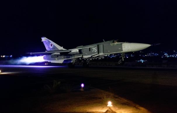 Rusia lanza bombardeos contra Estado Islámico en Siria