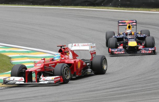 Alonso aspira al milagro tres puestos por detrás de Vettel