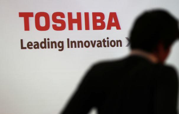 Toshiba no supera la auditoría de sus cuentas y vuelve a elevar su estimación de pérdidastosh