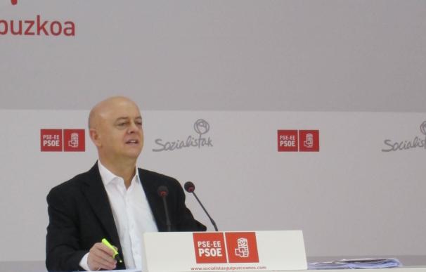 Odón Elorza avisa de que una 'tercera vía' sólo "conlleva la exclusión" de Pedro Sánchez