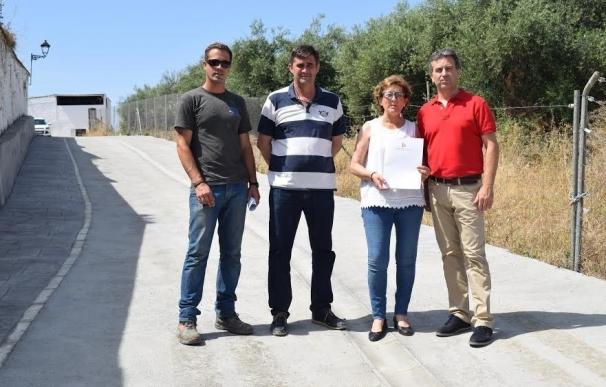 La Diputación concluye la mejora del camino del cementerio de Almodóvar del Río
