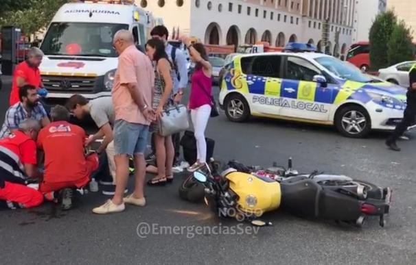 Detenido un conductor ebrio tras chocar contra una motocicleta junto a Santa Justa y darse a la fuga