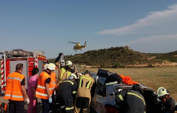 Cinco heridos, al menos tres graves, en un accidente de tráfico en la A-221 entre Caspe y Maella