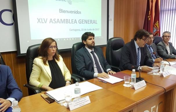 La alcaldesa de Cartagena solicita al presidente de la Comunidad más inversiones y apoyos para que el municipio