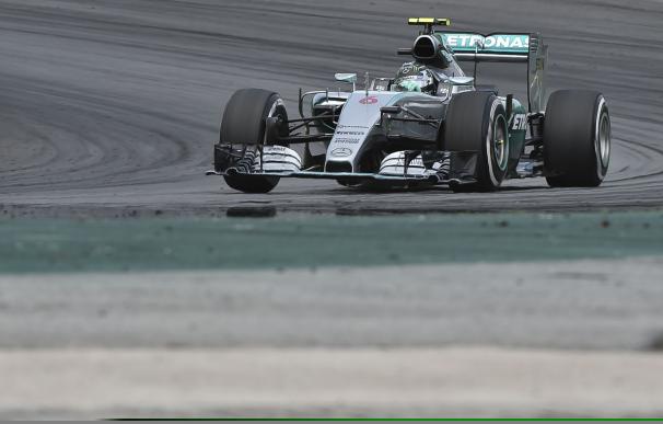 Nico Rosberg conquista la victoria en el GP de Brasil / AFP