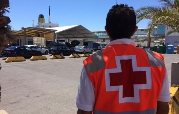 Cruz Roja pone en marcha su dispositivo de primeros auxilios y orientación hasta el 11 de agosto