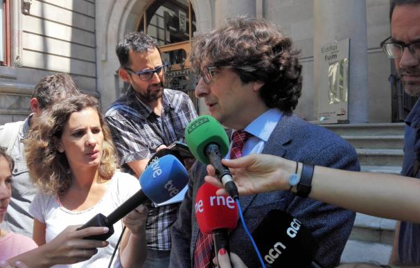 Pérez (PSC) dice que el fallo del TC era "clarísimo" para frenar resoluciones soberanistas