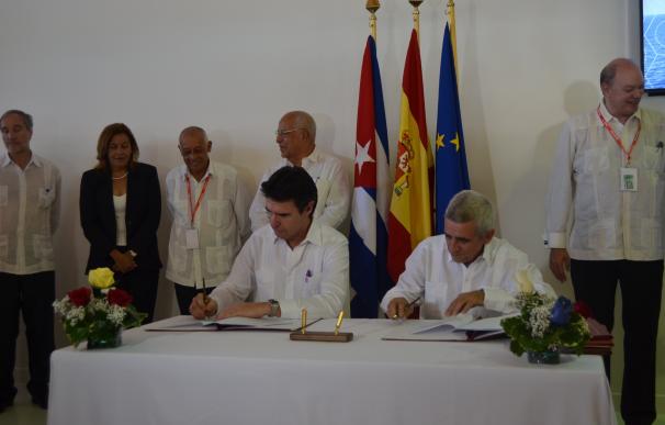Soria firma acuerdos de cooperación en energía e industria con Cuba