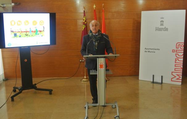 Ayuntamiento Murcia pone en marcha un dispositivo especial de limpieza y recogida de residuos por Navidad