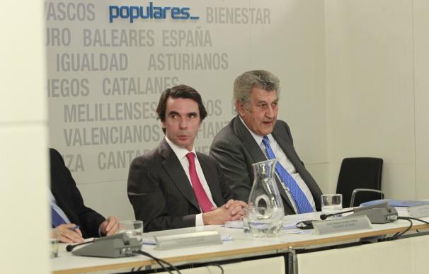 Posada niega que vaya a haber un enfrentamiento entre Aznar y el PP tras su renuncia al cargo