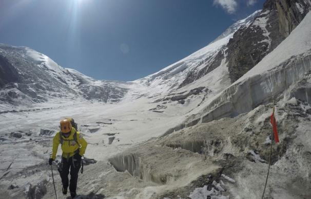 La búsqueda del alpinista vasco Alberto Zerain puede reanudarse este fin de semana si sigue la mejora del tiempo