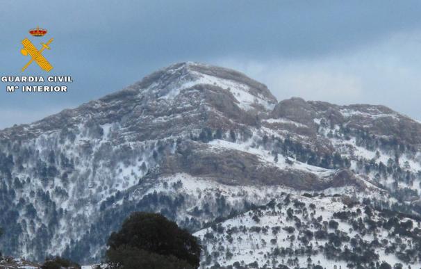 La Guardia Civil localiza a dos senderistas desorientados en un conocido monte de Bogarra (Albacete)
