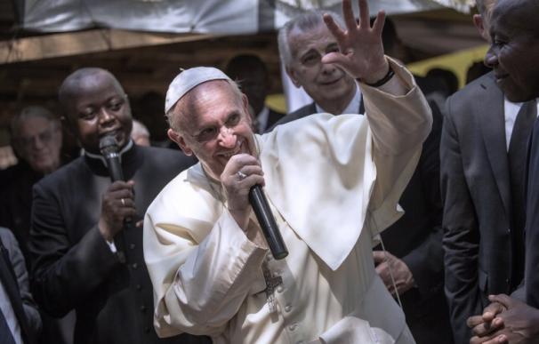 El papa Francisco visita la República Centroafricana e invita a que todos sean hermanos