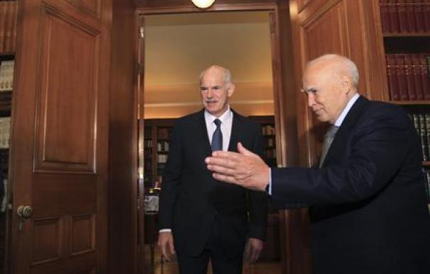 Papandreu: Grecia necesita consenso para seguir en la eurozona