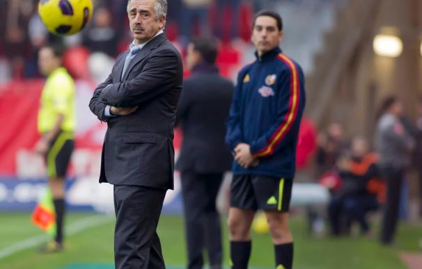 Manolo Preciado, ratificado como entrenador del Sporting por su presidente