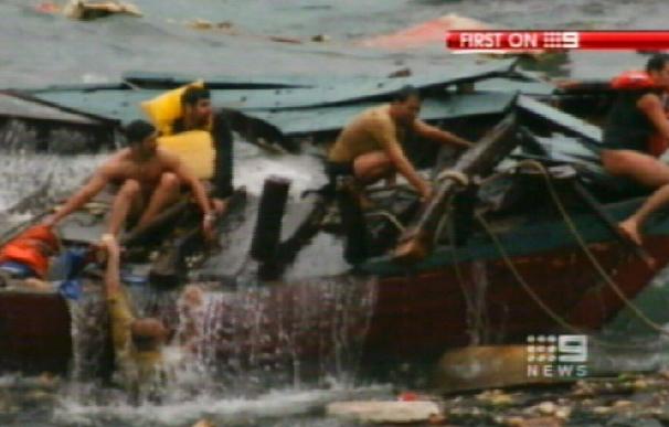 Elevan a 30 los muertos por naufragio de barco inmigrantes en isla Christmas