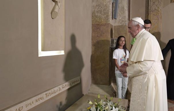 El Papa insta a los sacerdotes a construir una Iglesia "en salida" que mire a las "periferias" del mundo