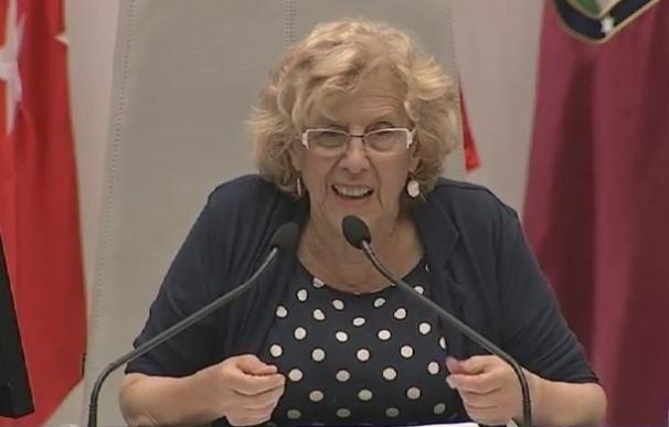 Carmena asegura que "los alcaldes no deben mandar sino convencer"
