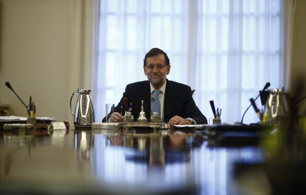 Rajoy comparecerá en Moncloa a las 12.25 para informar sobre el recurso al TC