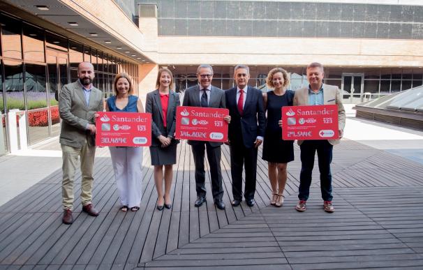 El Banco Santander recauda 206.000 euros para ACNUR, Cruz Roja y la Asociación Española contra el Cáncer