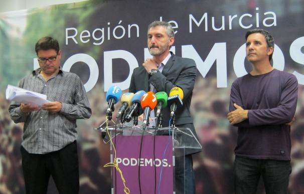 El diputado de Posemos Antonio Urbina abandona la Asamblea y deja paso a García Quesada
