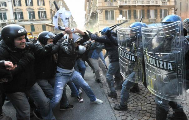 Miles de estudiantes se manifiestan en Roma contra la reforma universitaria