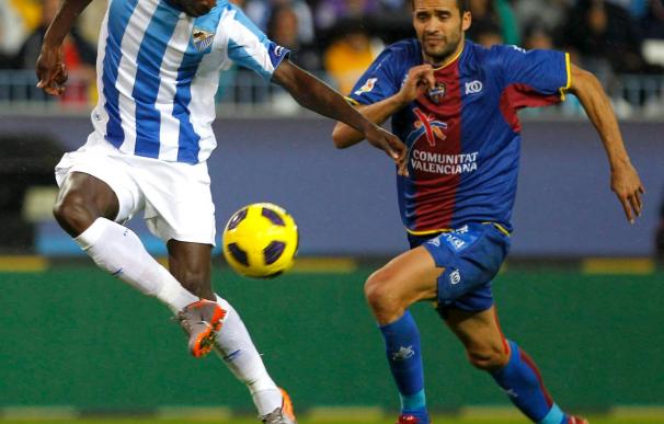 El delantero portugués Edinho pretende permanecer en el Málaga