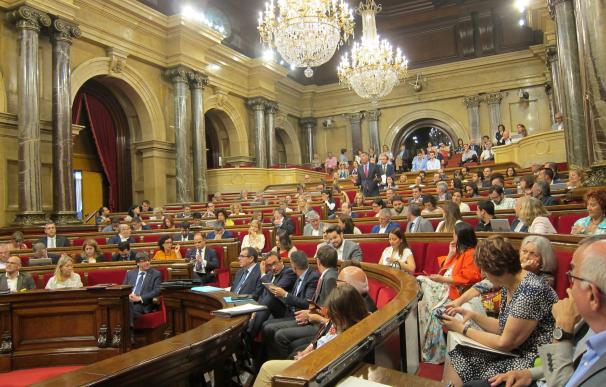 JxSí defiende ante el Consell de Garanties la reforma del reglamento del Parlament