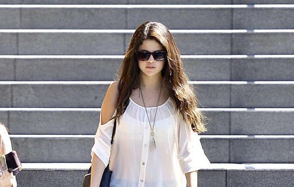 Selena Gomez evitará a Justin Bieber en una gala de premios
