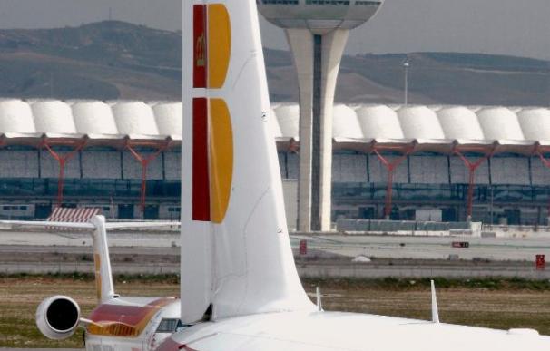 Fallece un pasajero a bordo de un avión de Iberia que se dirigía a Roma