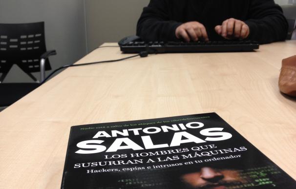 Antonio Salas, autor de Los hombres que susurran a las máquinas