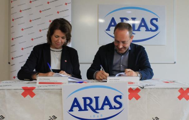 Cruz Roja y Mantequerías Arias firman un convenio para la inserción de mujeres en dificultad social
