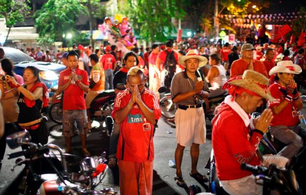 El parqué de Bangkok se resiente tras el sangriento fin de semana