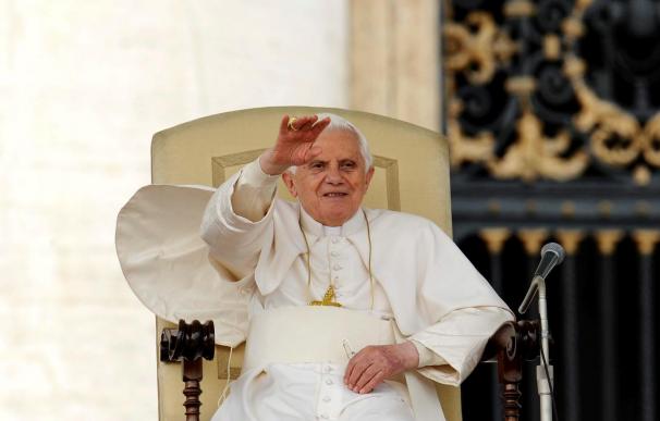 París considera inaceptable que el secretario de Estado del Vaticano vincule pedofilia y homosexualidad