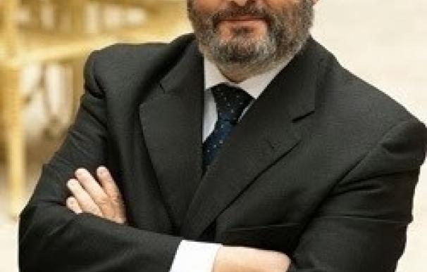 Jesús López Zaballos, reelegido presidente de los analistas financieros europeos