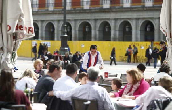 Tasa de terrazas madrileña es la penúltima más baja en calles menos importantes y por las que más se paga a la inversa