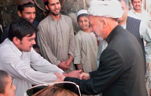 Karzai se reúne hoy con Singh a su llegada a la India en visita oficial