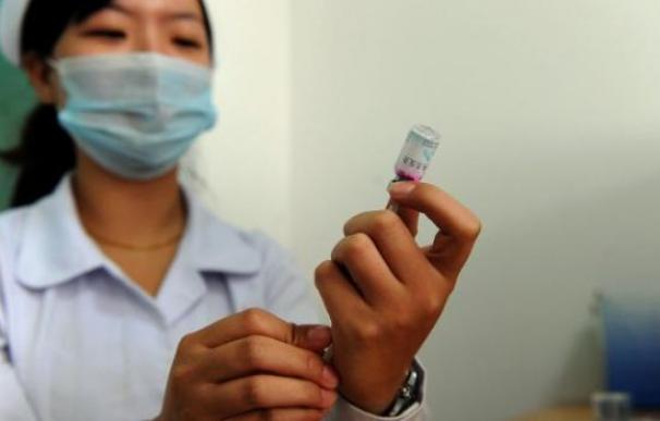 Una red de venta de vacunas caducadas termina con más de 200 detenciones