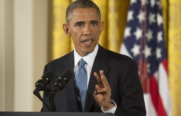 Obama dice que trabajará con el nuevo Congreso sin olvidar sus "principios"