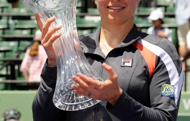 Kim Clijsters se mete en el 'top-ten' con su victoria en Miami