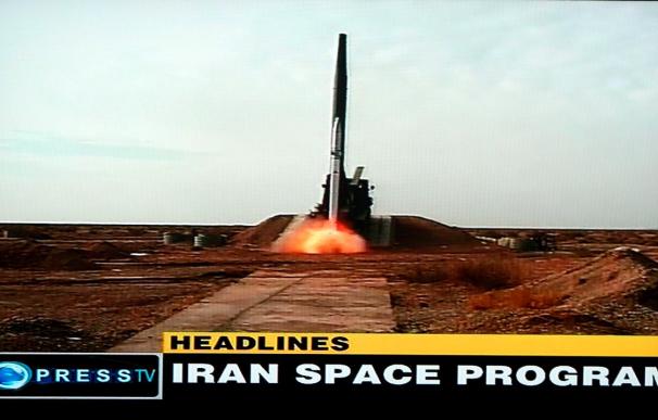 Irán lanza un nuevo cohete al espacio y anuncia la fabricación de 3 satélites