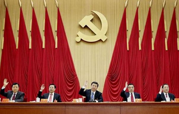 Foto de archivo de Xi Jinping durante una reunión del PCCh/ AFP