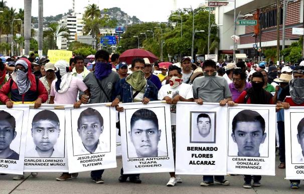 Arrestan en México a líder del cártel vinculado a desaparición de 43 estudiantes