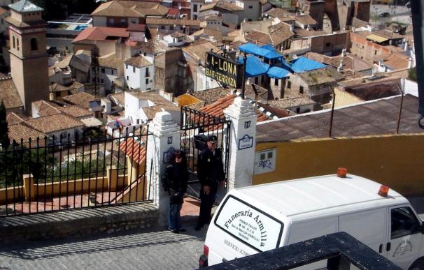 Hallado el cadáver de una mujer con señales de violencia en Granada