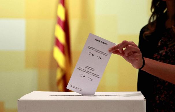 Cargos electos de Cataluña denuncian internacionalmente la prohibición del 9N