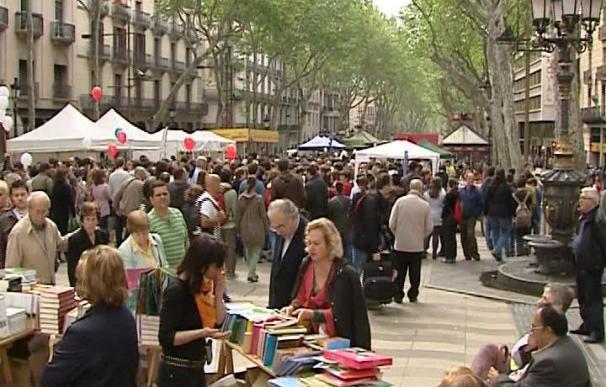 Los libreros cifran en 20 millones las ventas de Sant Jordi, como en 2009