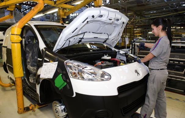 La CUT denuncia el ERE de Citroën en la planta de Vigo por incluir "excedencias fraudulentas"