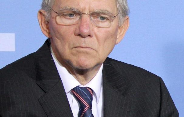 Schäuble descarta la renegociación de la deuda griega y es optimista ante la crisis
