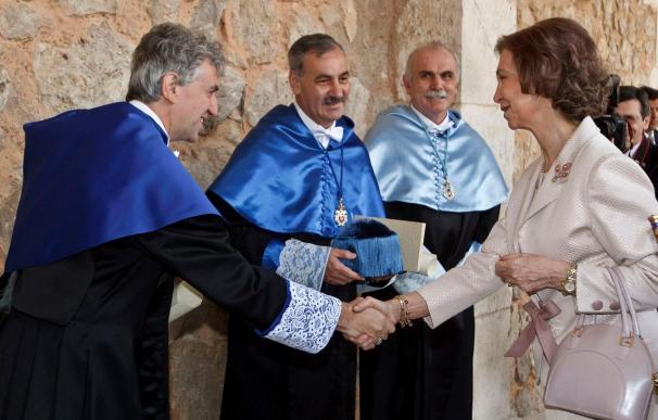 La Reina preside la investidura de doctores Honoris Causa de los codirectores de Atapuerca